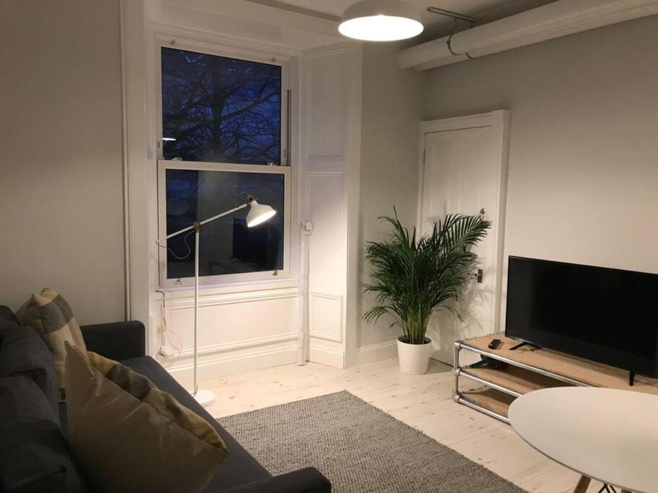 Relax In Style In Edinburghs Buzzing West Endアパートメント エクステリア 写真